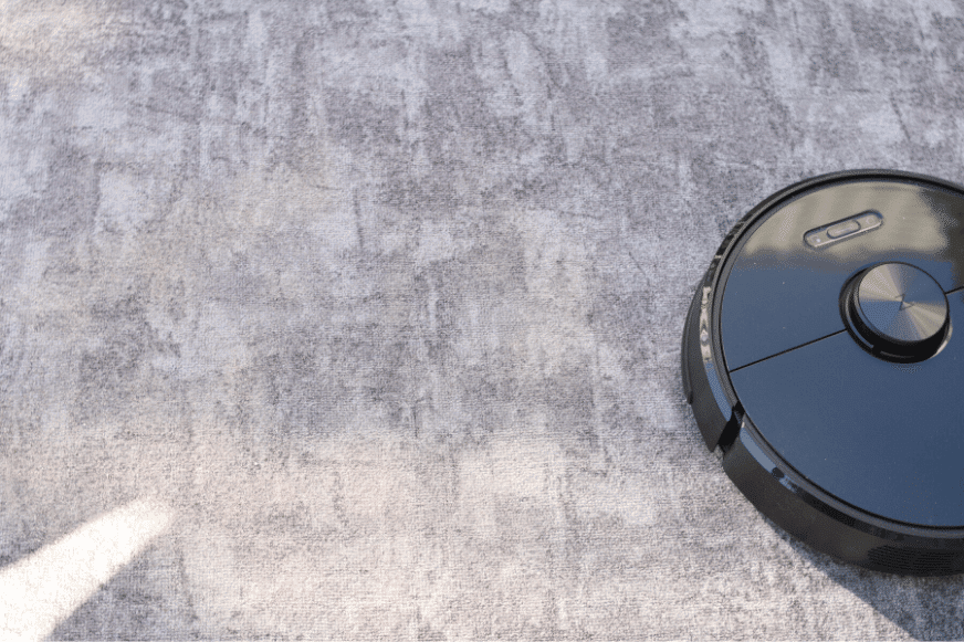 Bild vom kurzen Teppich, nachdem der Roborock S6 den Sand weggesaugt hat